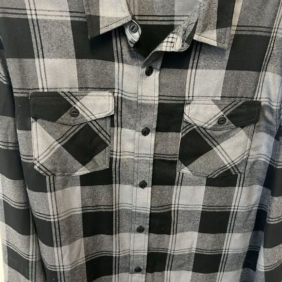 Burnside Black and Gray Plaid Men's Flannel Shirt Size L - Picture 3 of 6